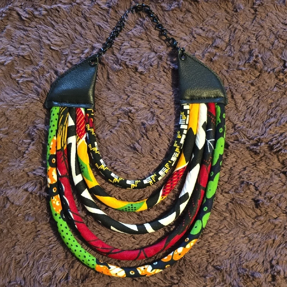 Multicolor Layered Necklace - Picture 1 of 4